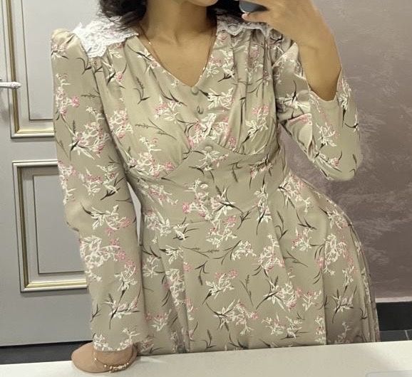 Продам платье бу