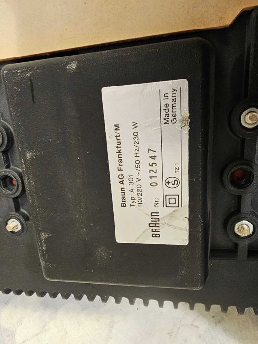 Amplificator statie Braun A301 AG Frankfurt braun nr. 012547