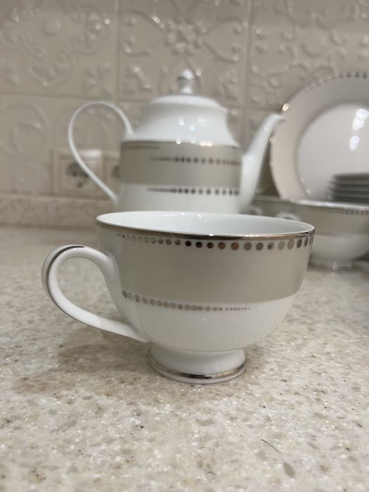 Чайный сервиз на 6 персон