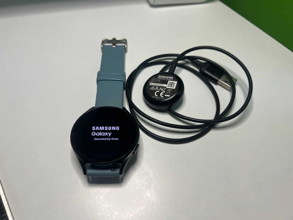 Samsung Watch 4