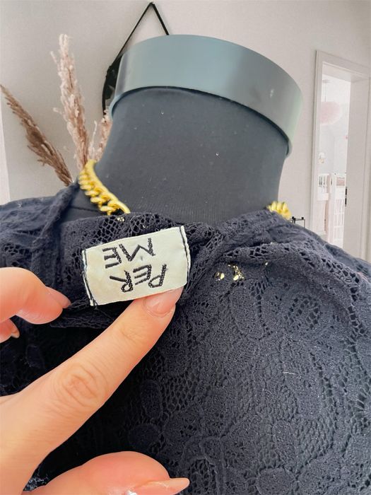 Bluza neagră dantela elastica S