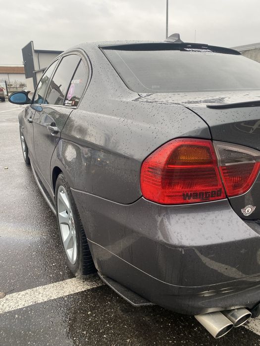 Vand bmw e 90 an 2006 propietar