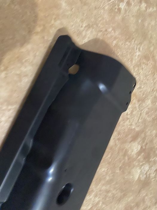 Усилитель бампера рено Логан