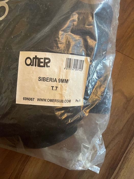 Неопренов костюм за гмуркане