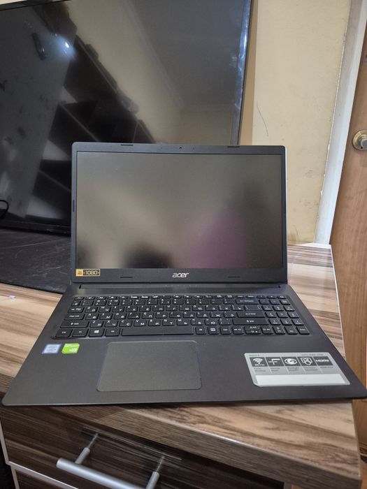 Ультрабук Асер 2020 года Core i3-7020 Ssd 256Gb/4Gb