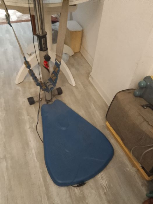 Продам стационарный массажер