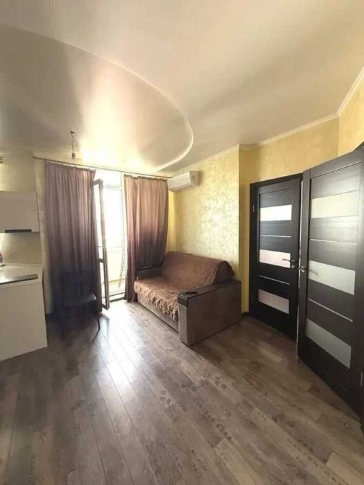 Дава се под наем Двустаен апартамент в София, Център - 56 кв.м за 377.4 € - Снимка #2