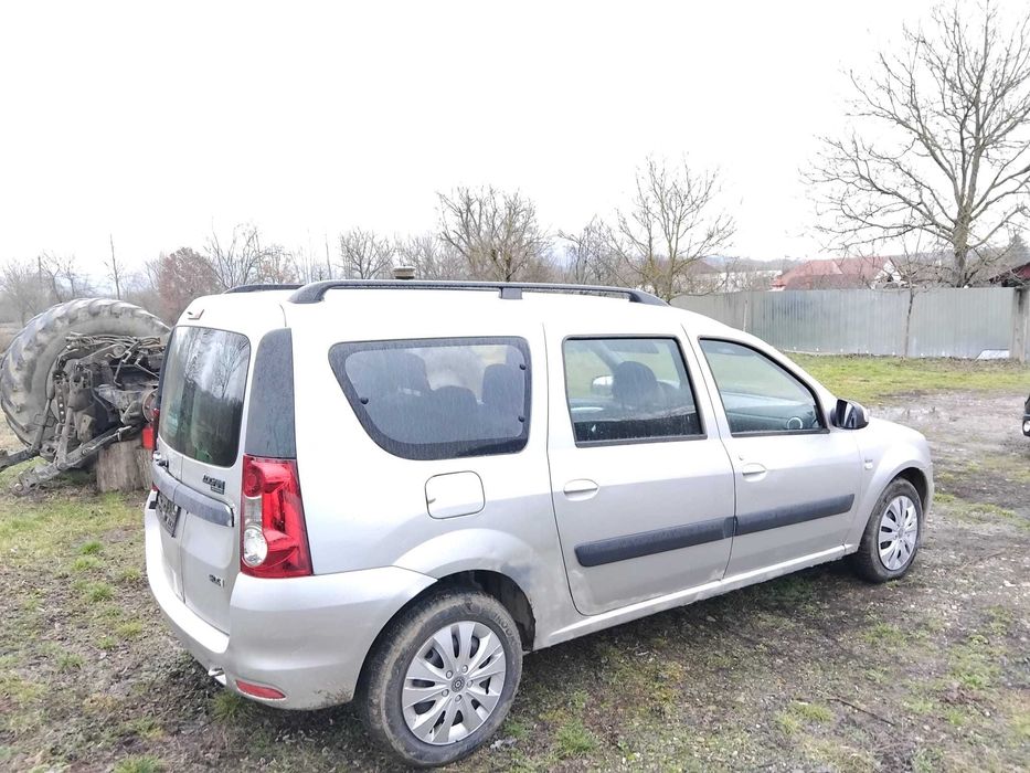 Dacia Logan 1,5 dci diesel 2009 locuri 7 recent adusa germania