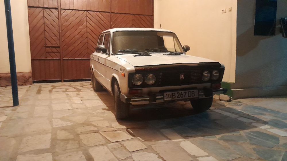 21 06 Vaz  yili 91 gazi bor  moshinani ishi yo mtor balonlari yangi  k