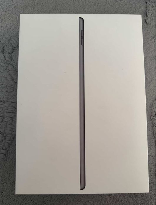 Продам Apple iPad 8 (2020)