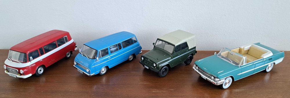 Machete Hachette la scara 1:24