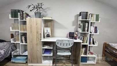 Акция, Книжная полка от производителя