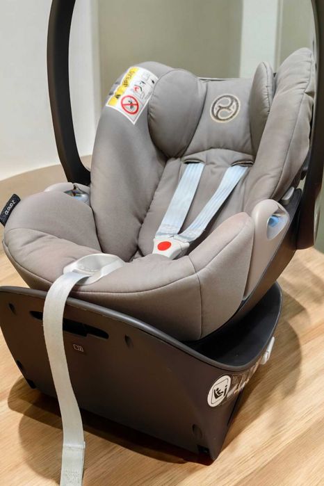 Детско столче за кола Cybex Cloud Z i-size  /БАЗАТА Е ПРОДАДЕНА/