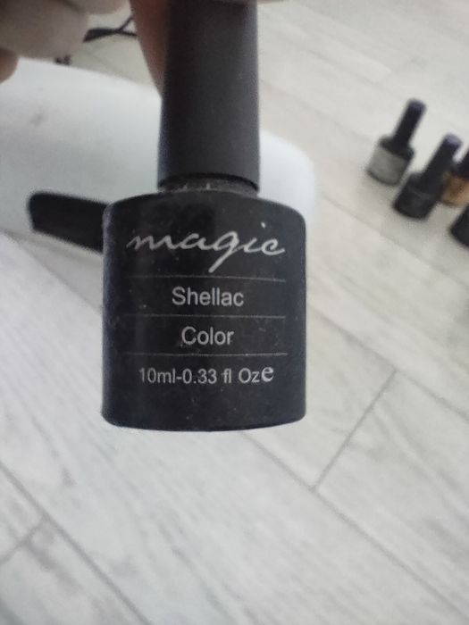 Сушилка для ногтей с лаками