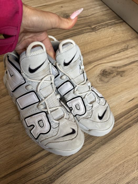 Оригинални маратонки Nike Air More Uptempo GS ! 38,5 н