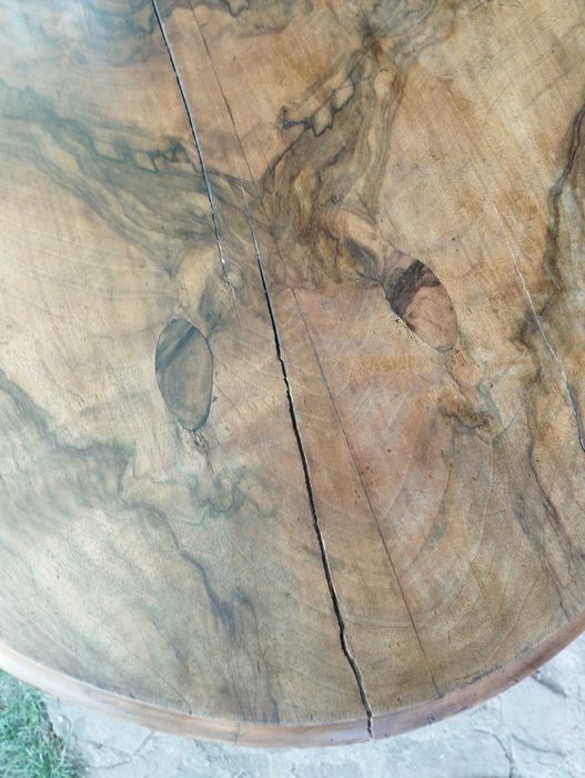 Маса с орехов фурнир.