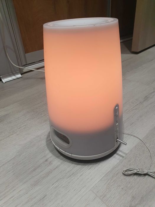 Лампа за събуждане PHILIPS Wake-up Light HF3470/01  Радиобудилник