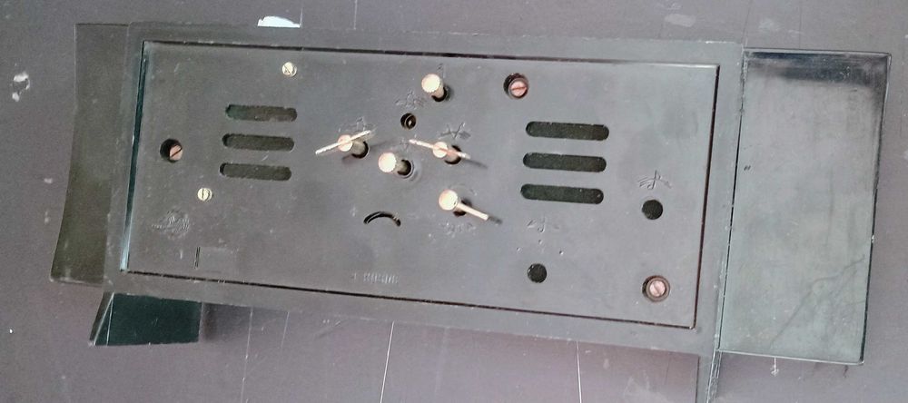 Ceas romanesc de masa Victoria