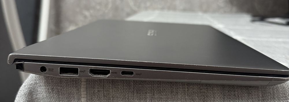 Ноутбук ASUS ZenBook