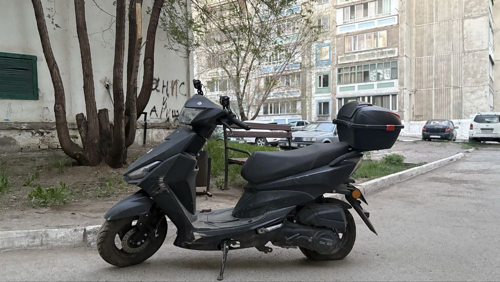 продаю мопед 150куб