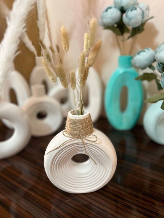 Алфа декор вазалари