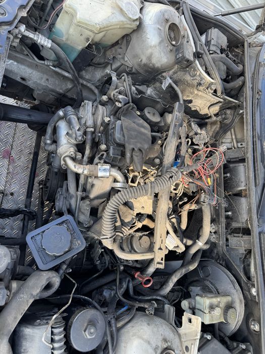 Bmw 320d 136hp на части