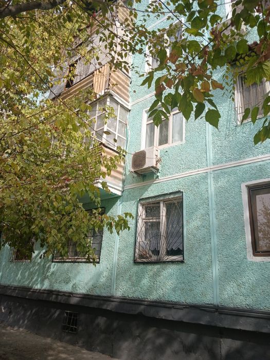 Продам 1ком квартиру в г.Алмалык