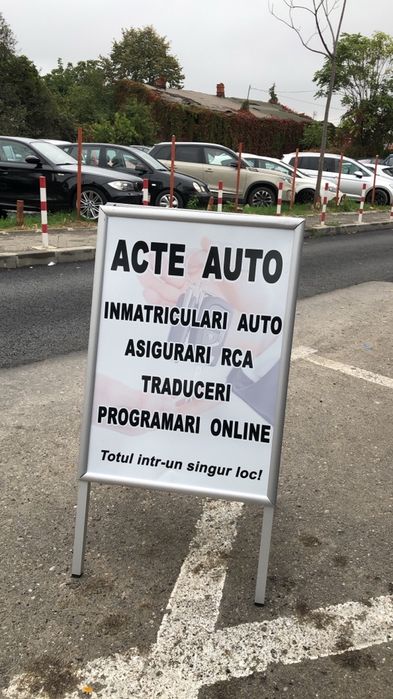 Facem grafica pentru meniuri pliante afise carti de vizita