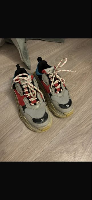Balenciaga Triple S