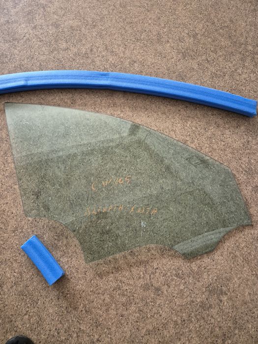 Geam Mercedes C w205