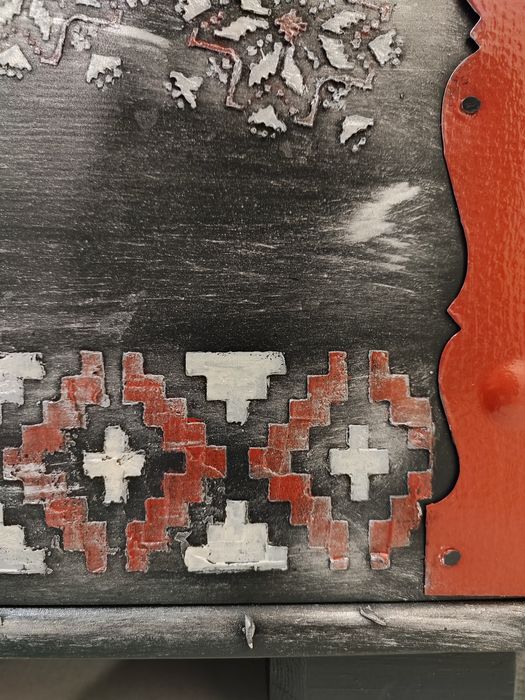 Lada de zestre restaurata