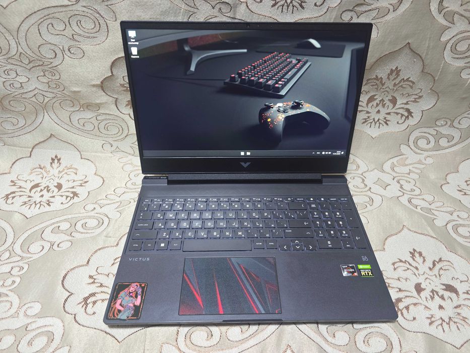 HP Victus 15 игровой ноутбук / RTX 3050 / SSD 1 Tb