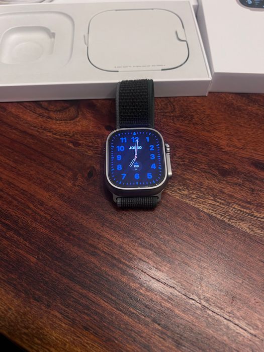 Apple Watch Ultra 2 Titanium blue ocean