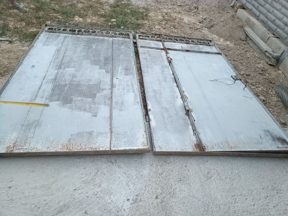 Продам ворота со стойками