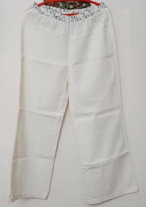 Женские штаны на резинке.