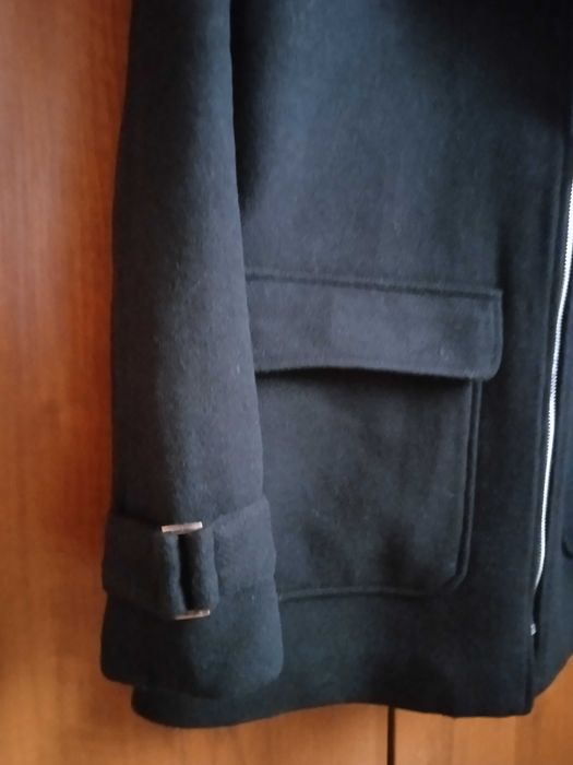 H&M ново късо палто с цип и качулка.40 размер