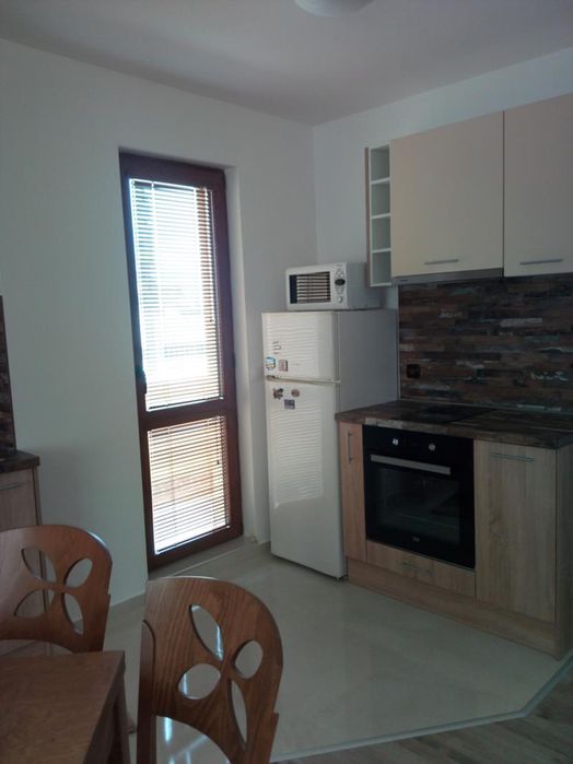 Дава се под наем Двустаен апартамент в София, Манастирски ливади - 60 кв.м за 613 € - Снимка #2