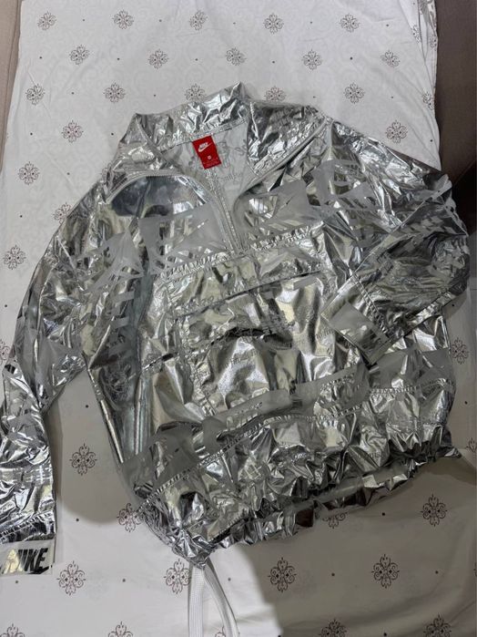 Nike oригинал ветровка Платье М