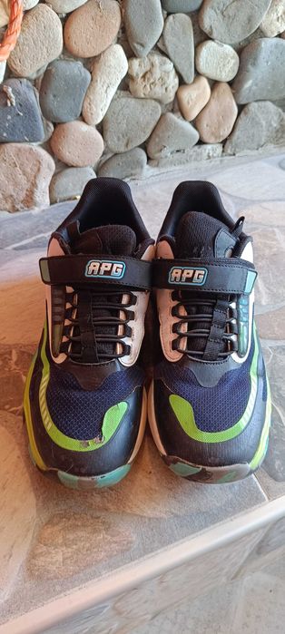 Маратонки Рънърс