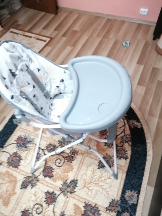 Măsuță pliabila bebeluși