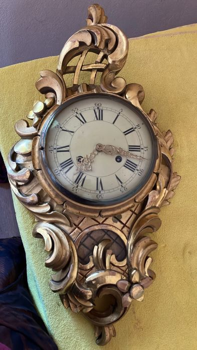 Ceas de masă de antichitate – Vintage, Elegant, Colecție