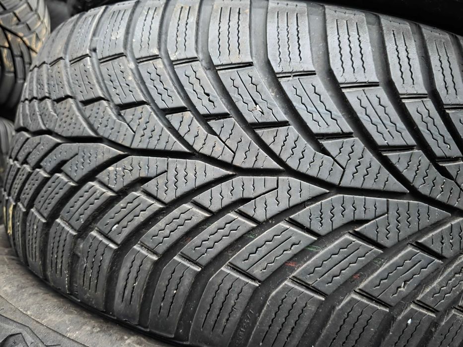 4бр Зимни гуми 225 50 17 - Continental - DOT 2022, 2023