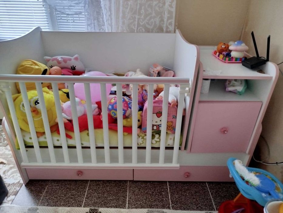 Детска кошетка в добро състояние
