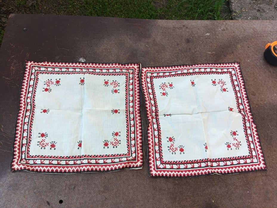 Стари ръчно бродирани кърпички