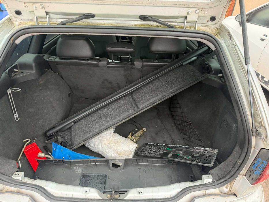 volvo v40 1.8 favelift на части волво в40 комби