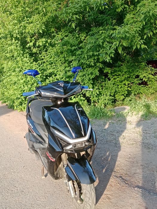 Продам мопед 125 кубов м12