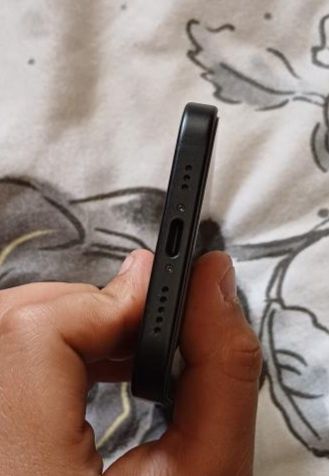 Assalomu alaykum Iphone 15 sotiladi