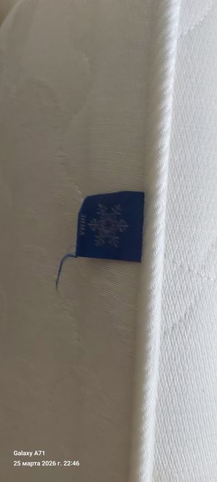 Отдам даром матрас двусторонний