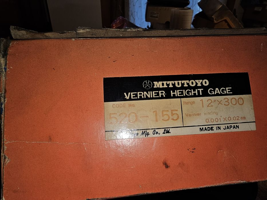 Високомер 300мм MITOTOYO