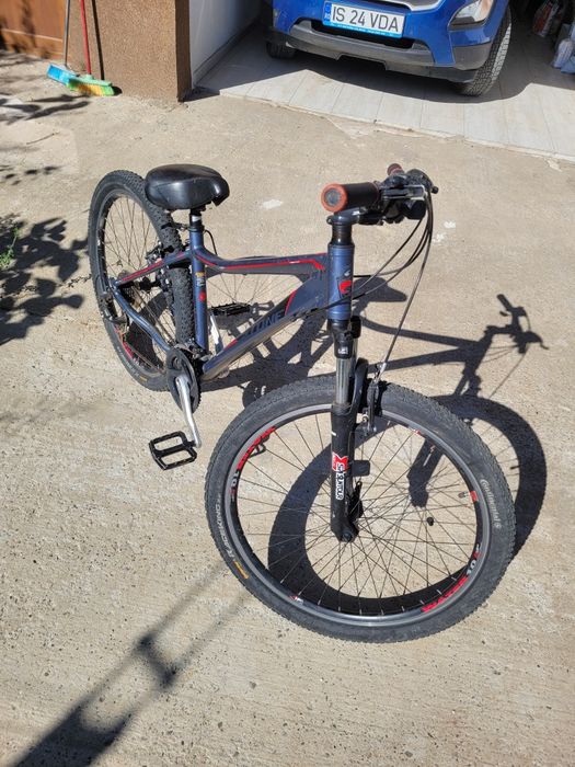 Bicicletă MTB Stone Water 26” – 21 viteze – cauciucuri Continental Race King